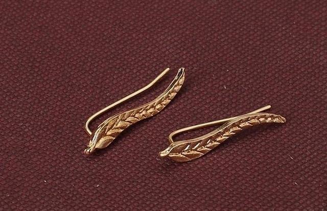 Exquisite Stud Earrings with Leaf Design Stud Earrings Welcome to XXZHJ Store Gold