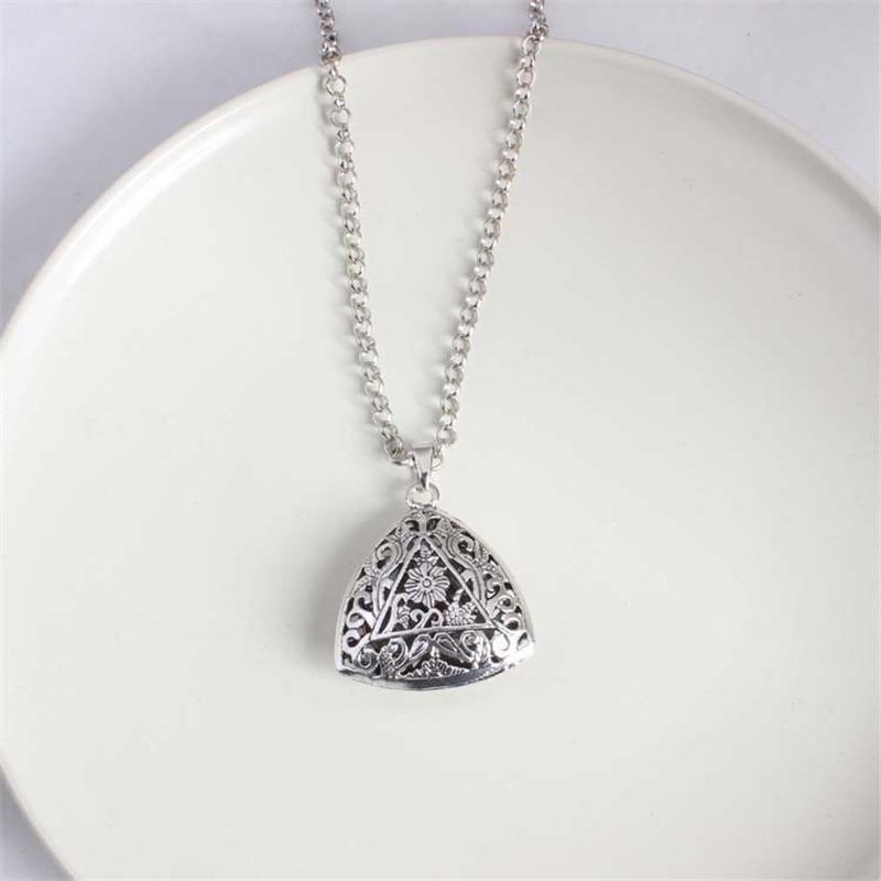 Hollow Printing Triangle Necklace Pendant Necklaces flowery fire Official Store