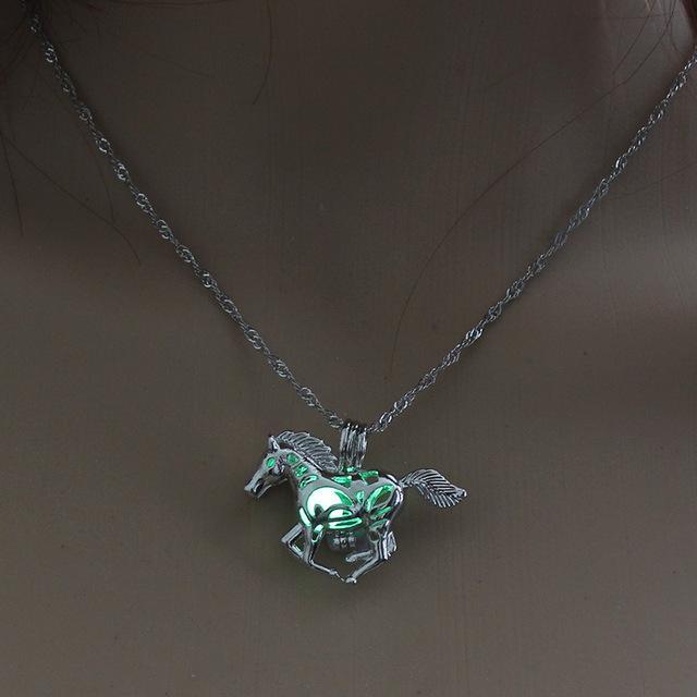 Luminous Hollow Horse Necklace Pendant Necklaces The home of beautiful ornaments Green